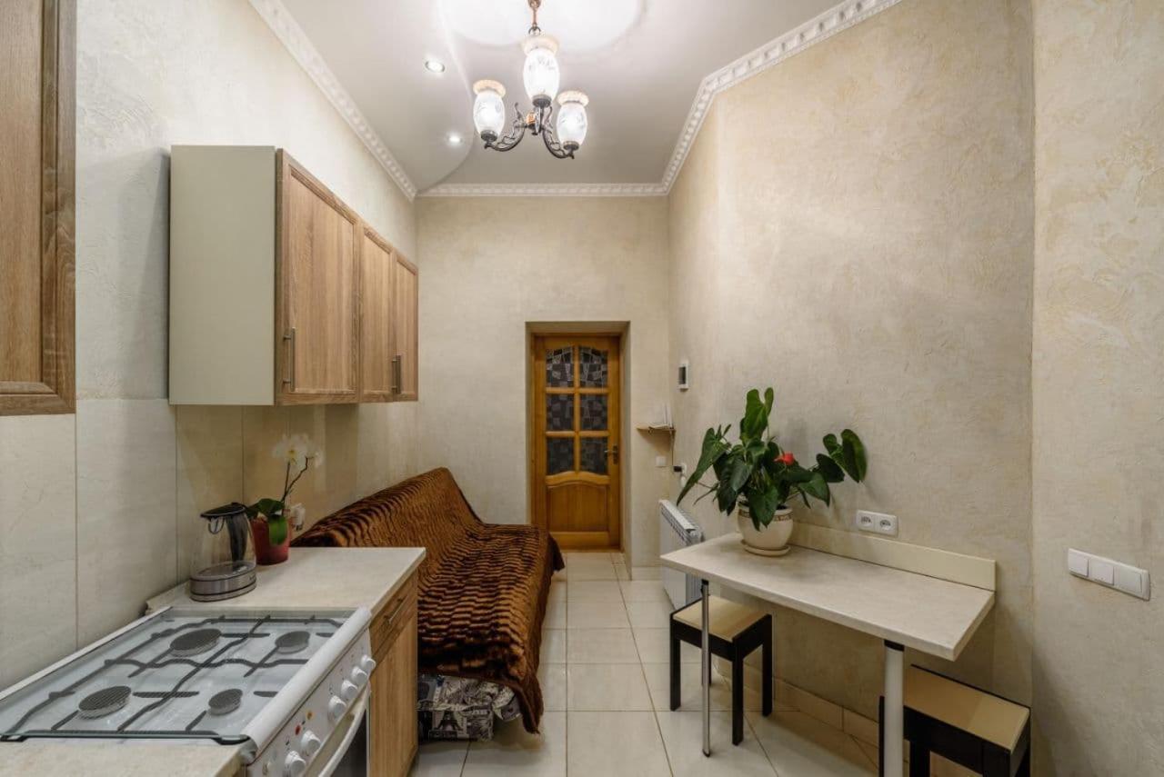 Apartments Stepana Bandery Lviv Exterior photo